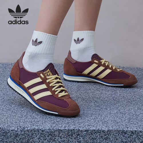 Adidas/阿迪达斯正品三叶草女士轻便耐磨低帮休闲鞋IE3425