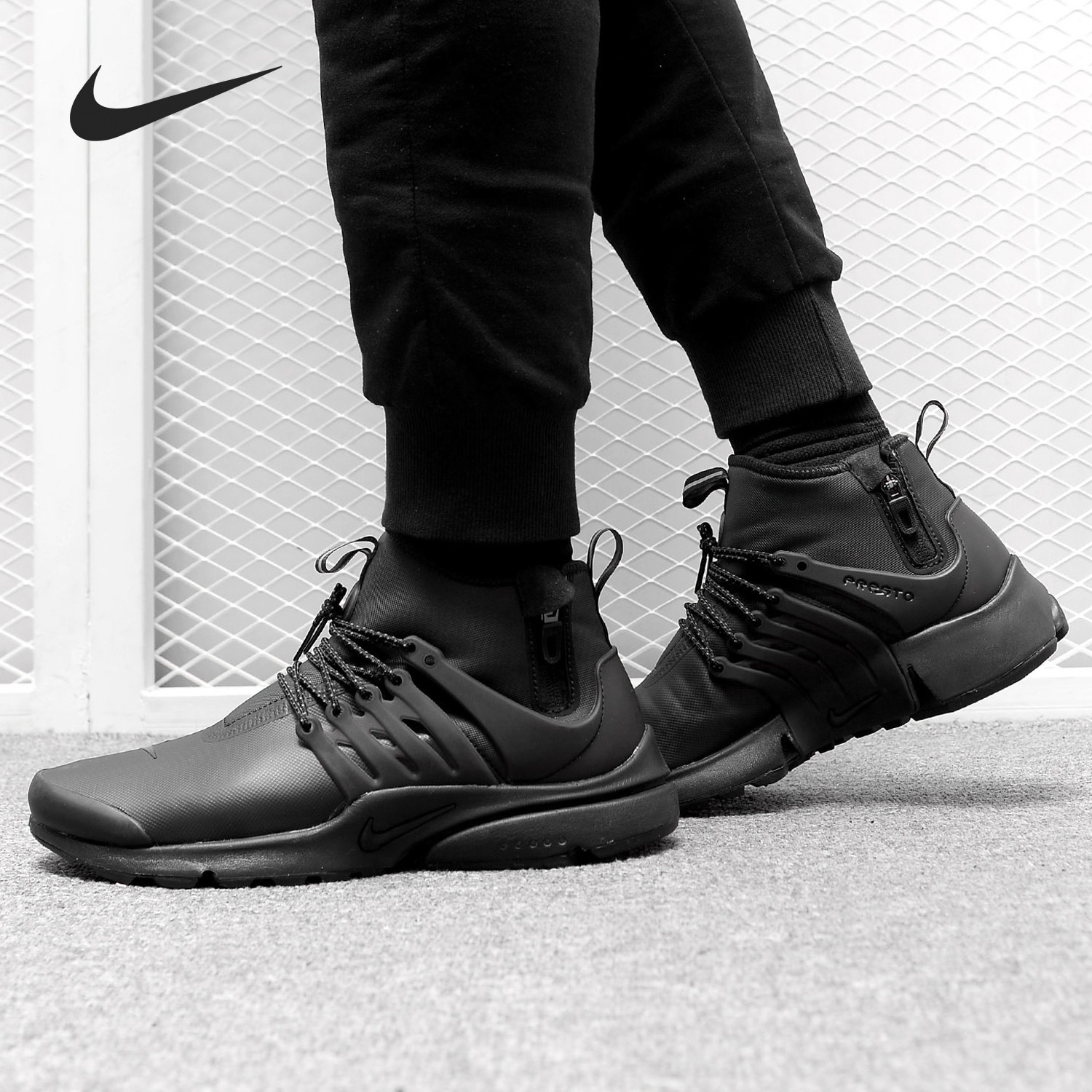 耐克AirZoomVomero男子跑步鞋