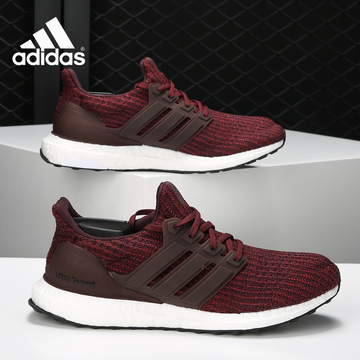 Adidas/阿迪达斯正品Ultra Boost 4.0 男女缓震运动跑步鞋 CM8115