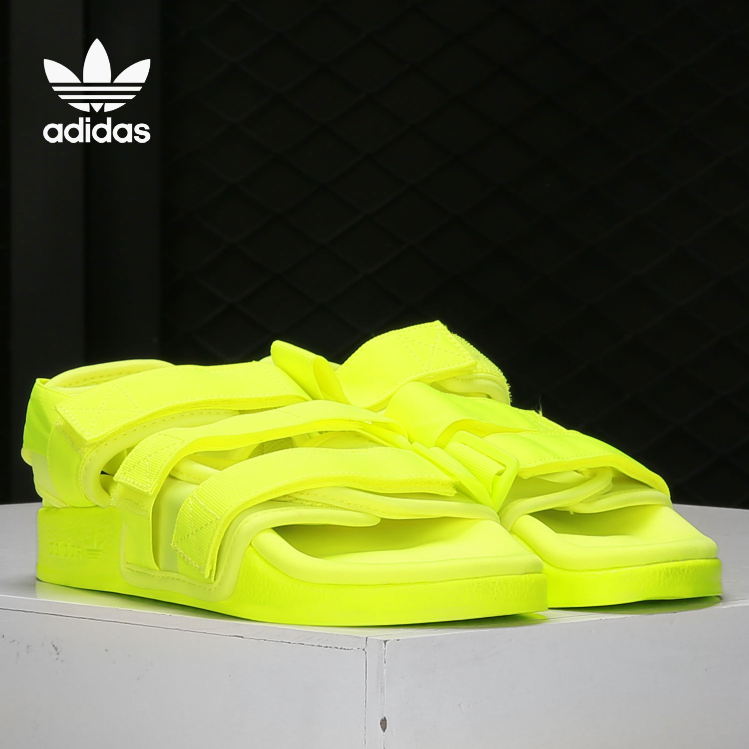 Adidas阿迪达斯三叶草男女凉鞋