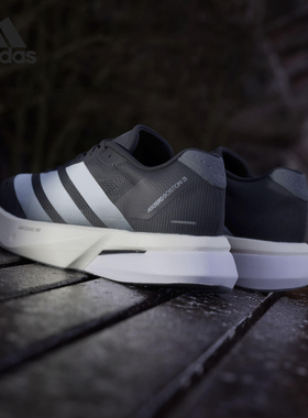 Adidas/阿迪达斯正品2025夏季款男士系带比赛跑步鞋JS4938