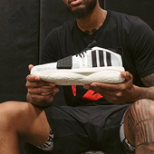 阿迪达斯正品 DAME Adidas EXTPLY男女缓震运动篮球鞋 ID5678