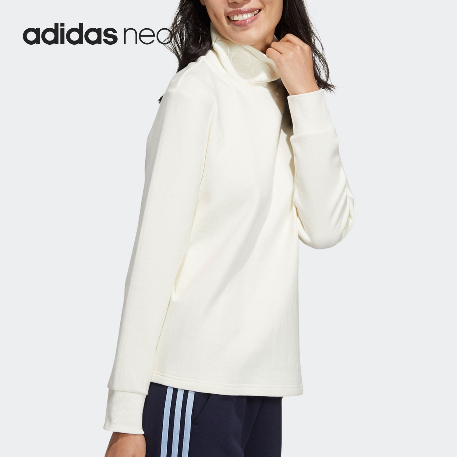 阿迪达斯女子高领加厚运动卫衣
