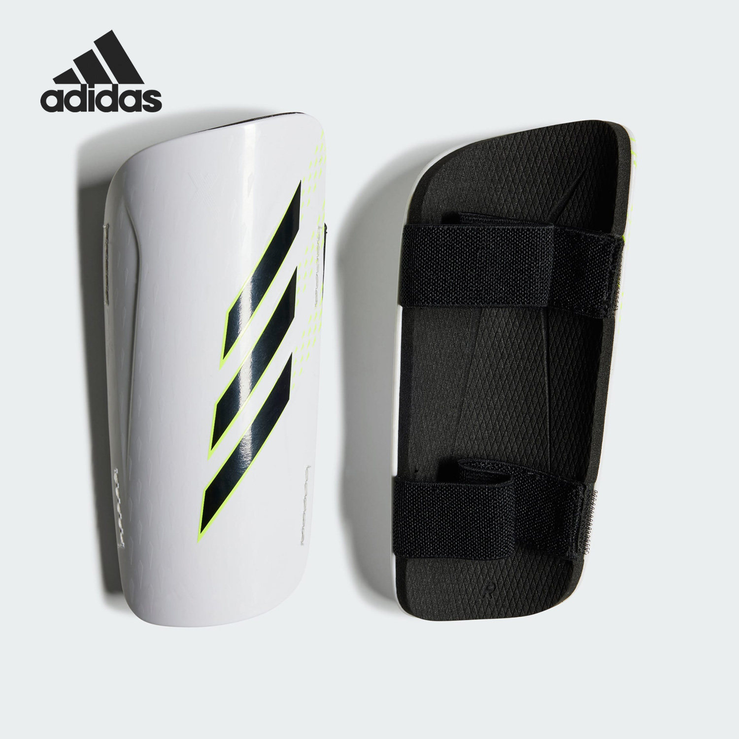 Adidas/阿迪达斯正品足球运动男女新款护腿板一对装IA0845