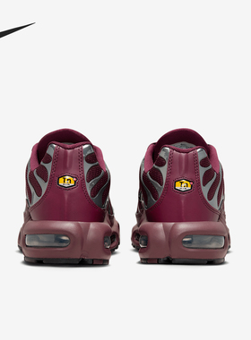 Nike/耐克正品当季新款女士时尚轻便跑步鞋HJ9743-600