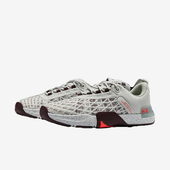 3026021 302 Reign 5男子运动轻便训练鞋 安德玛正品 TriBase