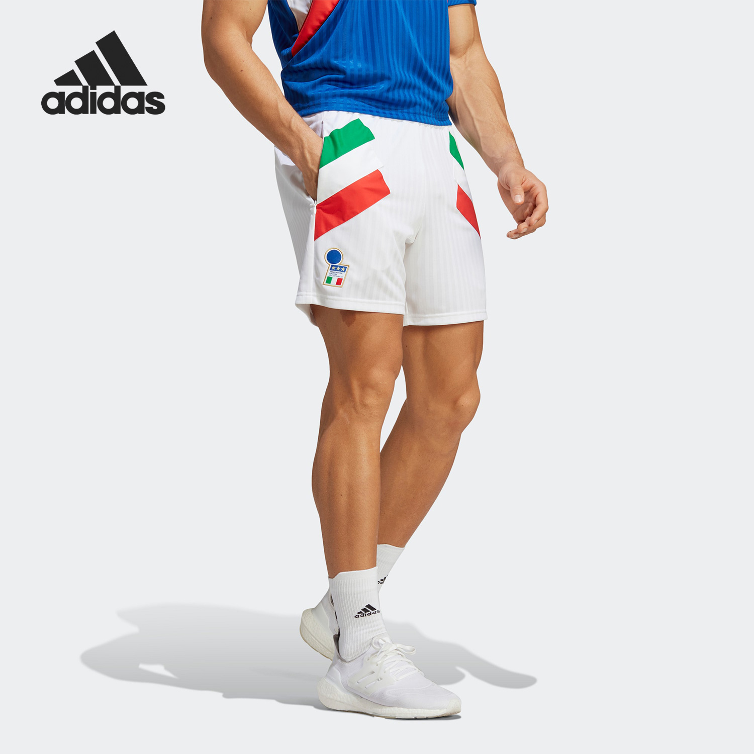 Adidas/阿迪达斯运动短裤