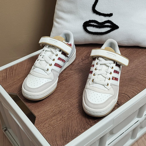 Adidas/阿迪达斯正品三叶草 FORUM 84LOW 男女低帮板鞋GV6710