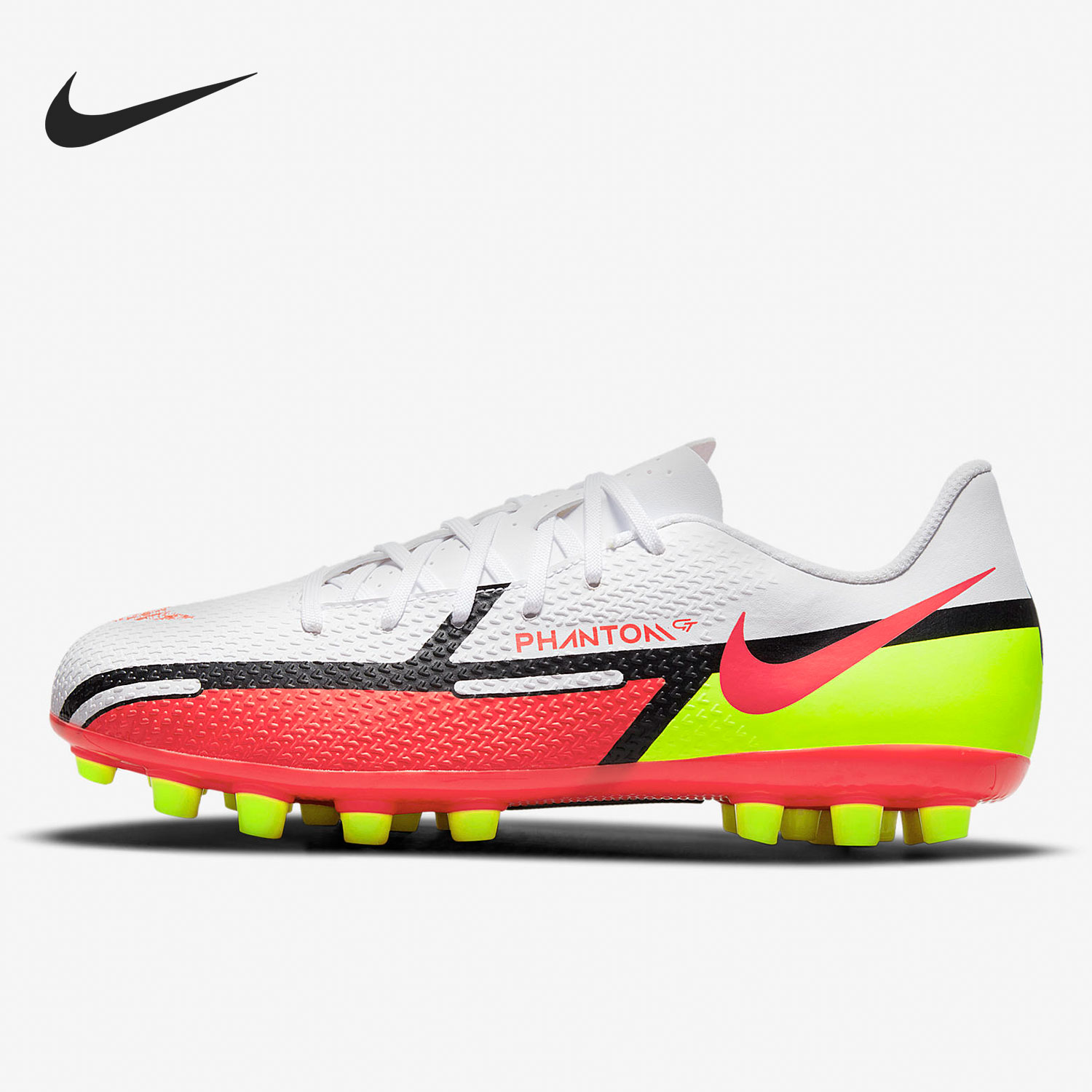 耐克大童运动训练时尚足球鞋