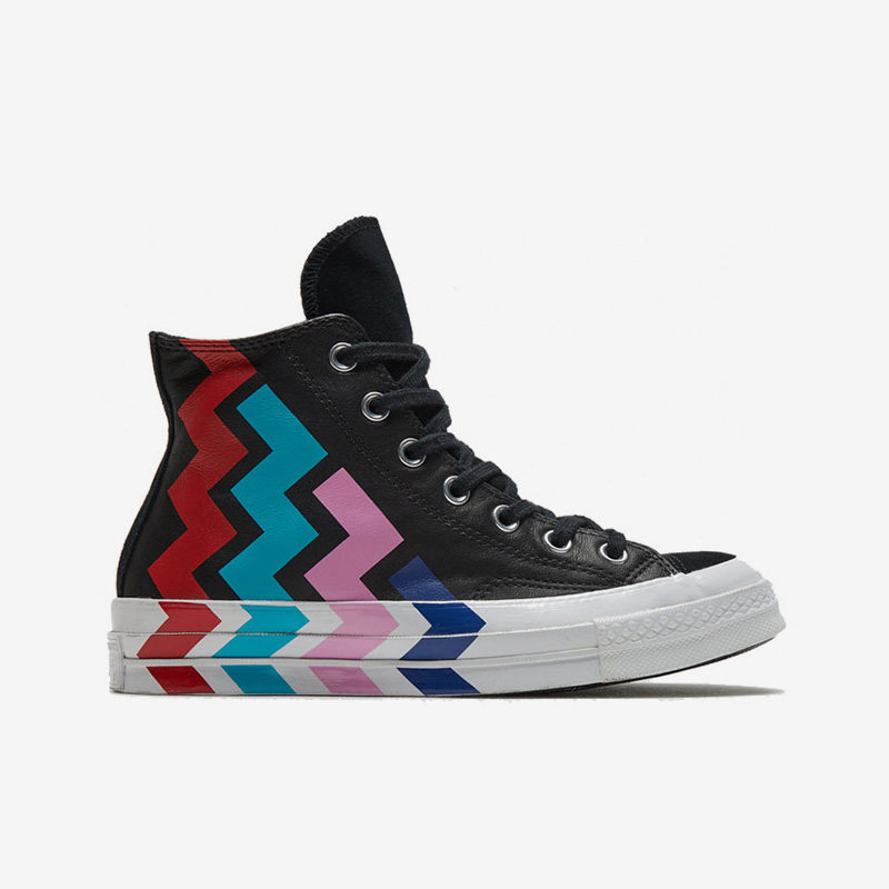 Converse匡威 高帮彩色波纹女鞋春季新款耐磨时尚休闲板鞋567047C