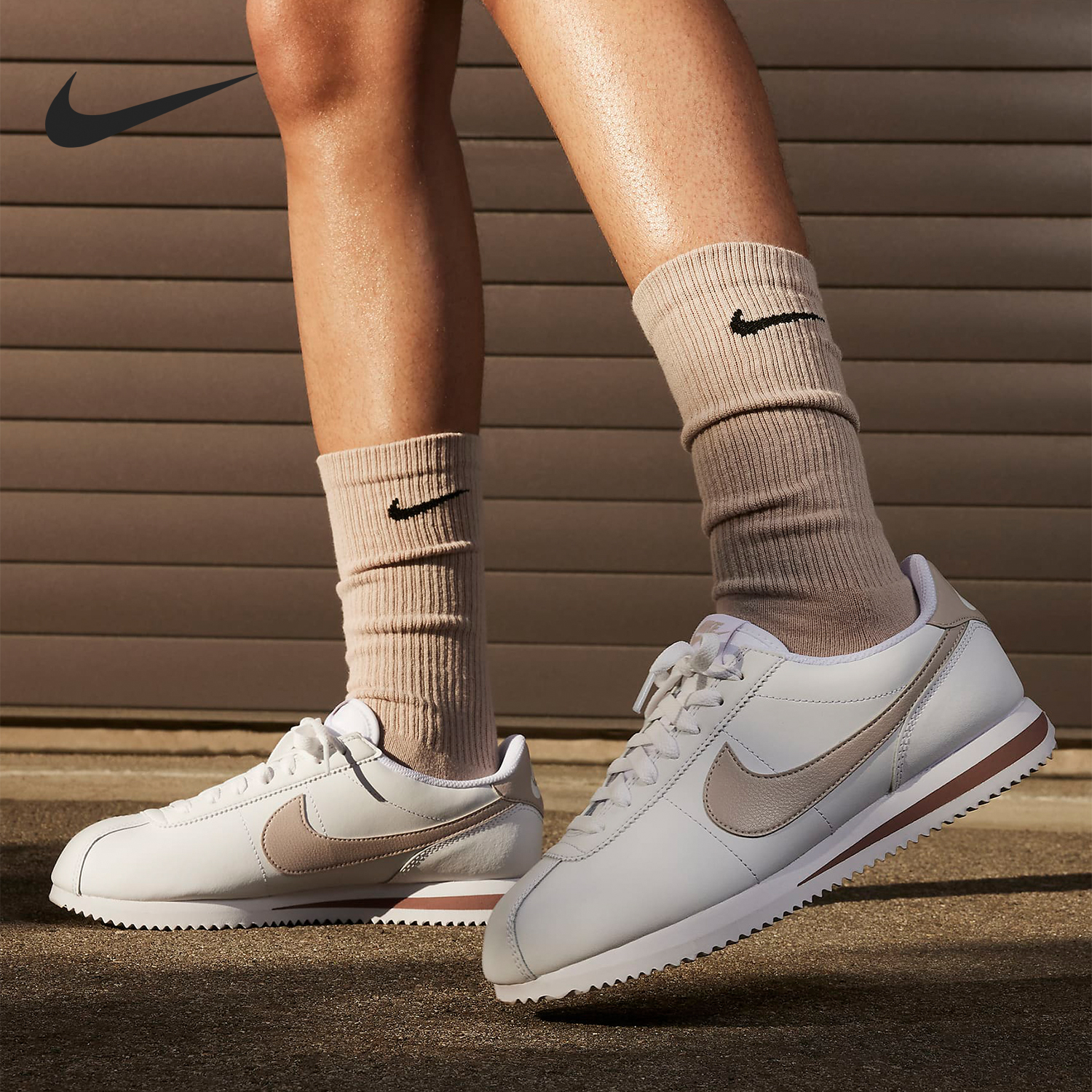 Nike/耐克女士低帮运动鞋