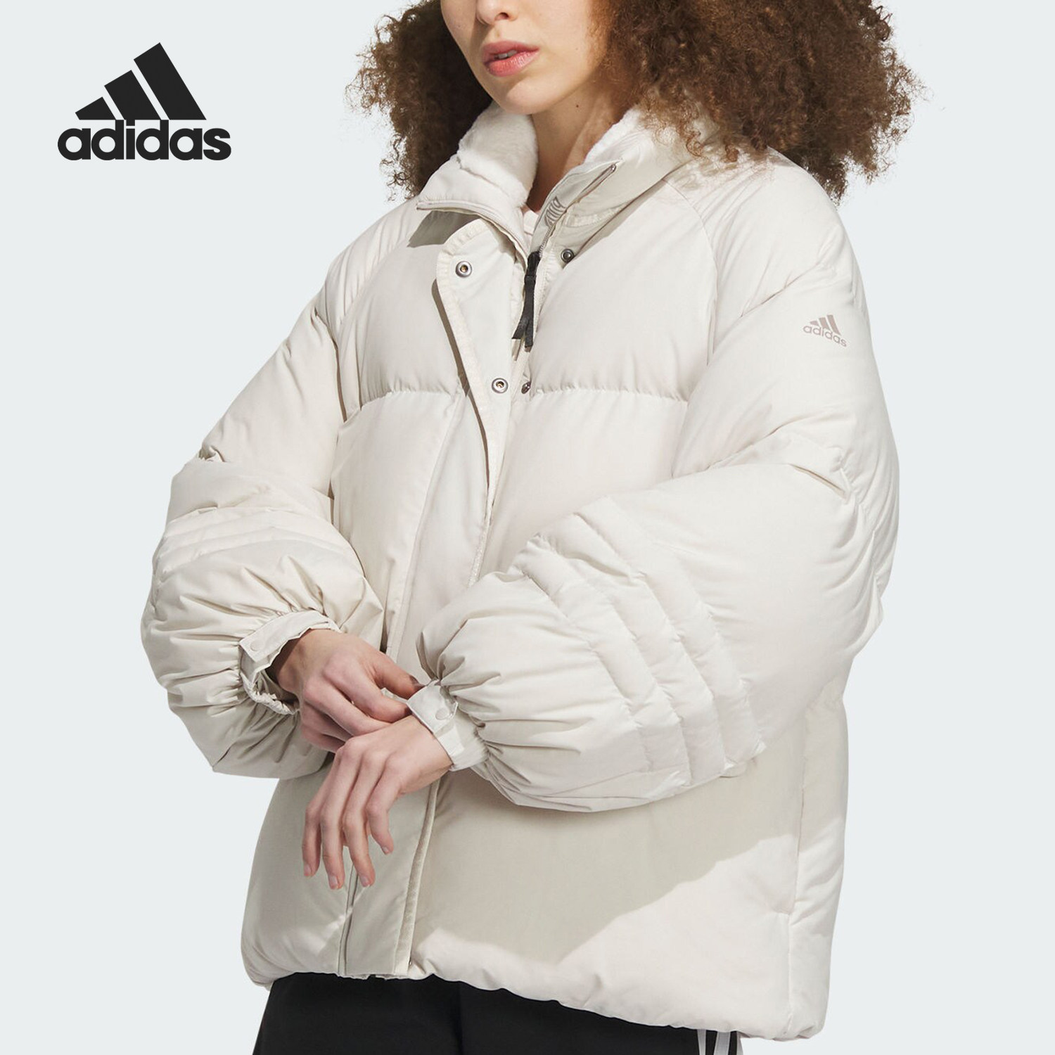 Adidas/阿迪达斯女士保暖羽绒服