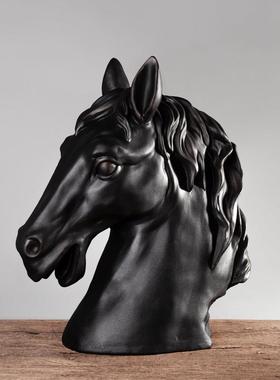 马头像摆件现代简约样板房装饰家居创意客厅玄关电视柜艺术品摆设