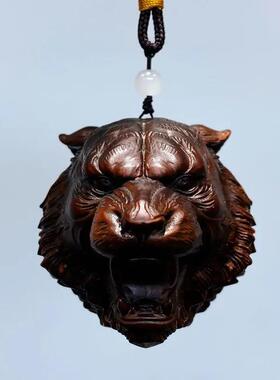 旧藏小叶黄杨木雕生肖虎头虎虎生威复古挂文男玩士随XTI身手把件