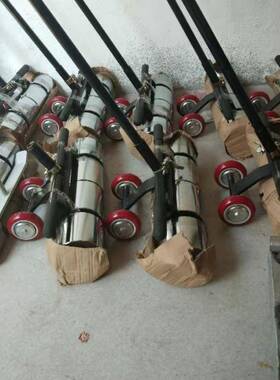 P工804C塑胶地板大压辊地胶施工具压辊子50辊公斤压辊30公斤压V滚