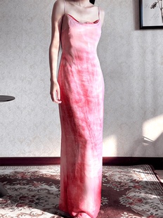 Lili百合乡原创设计感渐变吊带连衣裙夏温柔扎染开叉长裙 桃子