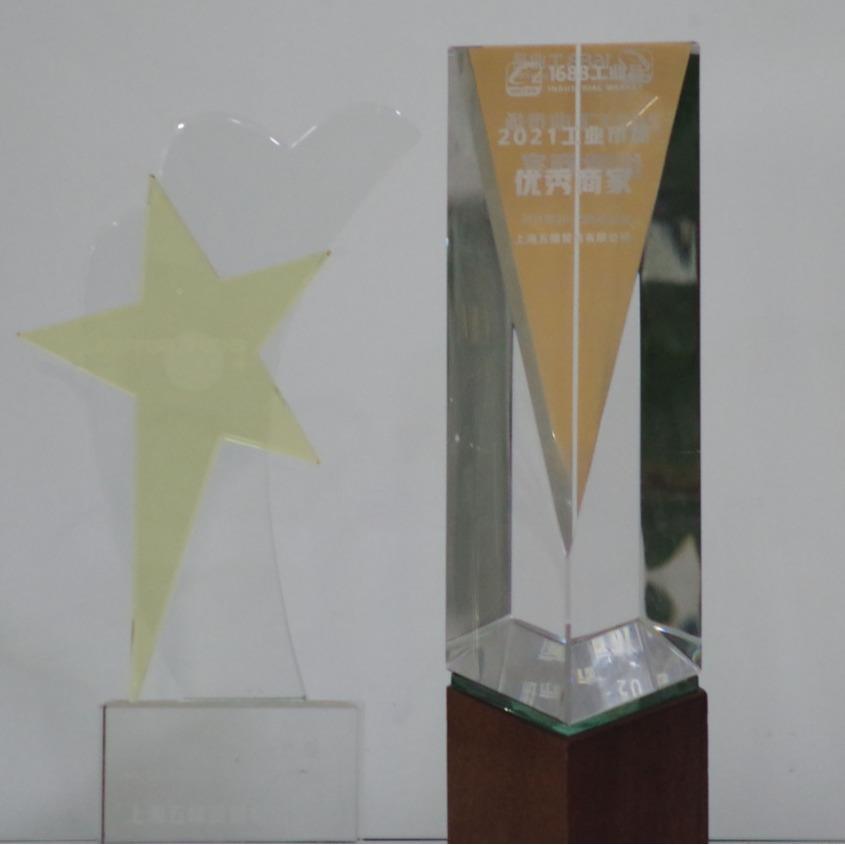 倍加福L31-8-8HR-00-RT/73c849/136带景背抑制光电接近开关(24569