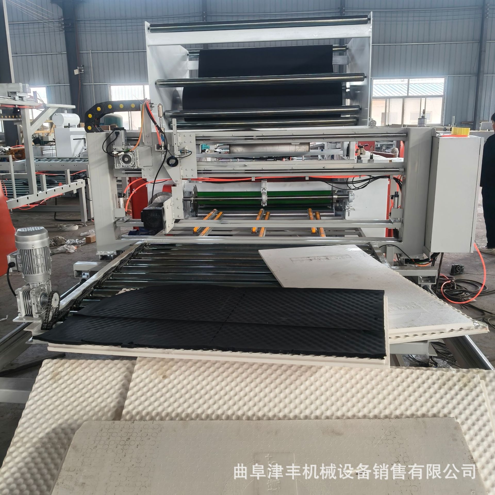 隔声系统板泡棉复合机 隔音板聚酯纤维板橡塑棉涂胶复合 粘贴牢固