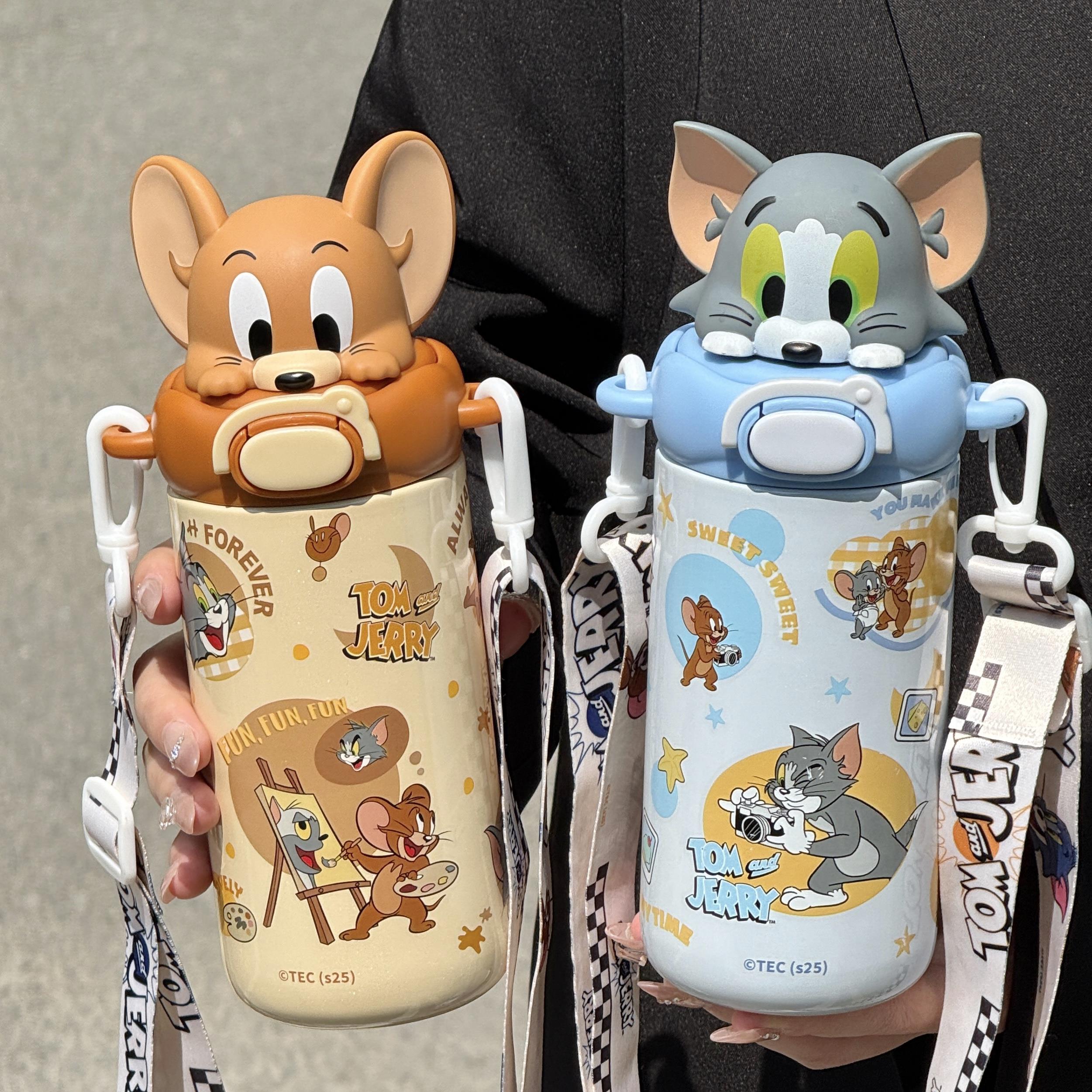 猫和老鼠儿童保温杯女大容量可爱吸管水杯小学生上学专用斜挎杯子