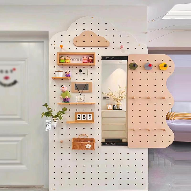 洞洞板置物架入户玄关实木云朵造型墙上挂衣架隐藏穿衣镜一体定制