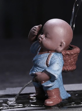 喷水尿童创意紫砂茶宠摆件小和尚