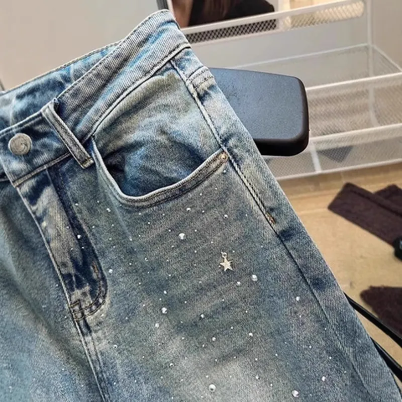 牛仔裤显瘦星星百搭直筒裤气质设计感宽松水洗女春季烫钻吊坠高腰