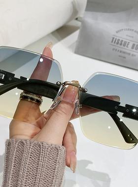 新方款潮防紫外线渐变太阳眼镜女士夏防晒无框太阳镜女墨镜高级感