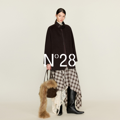 N°28系扣立领斗篷毛呢大衣