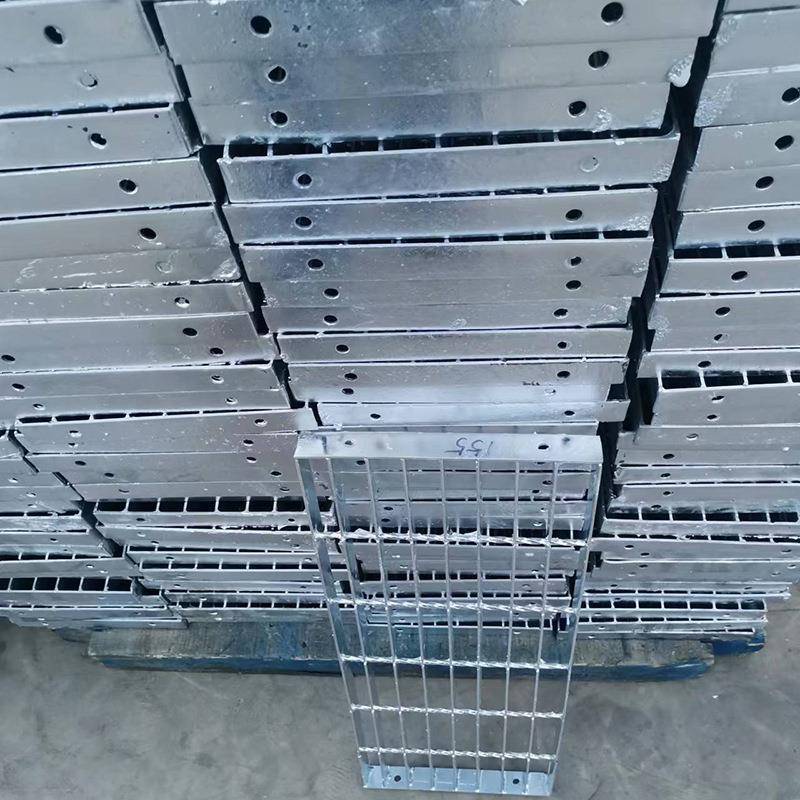 现货T1T2T3Q-1951T固4型热镀锌踏步钢格板防滑花踏纹焊接定楼梯步
