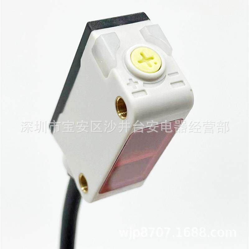 原装兰宝PSE-YC25DNBR-ZS背景抑制开关NPN直流3线25cm光电传感器