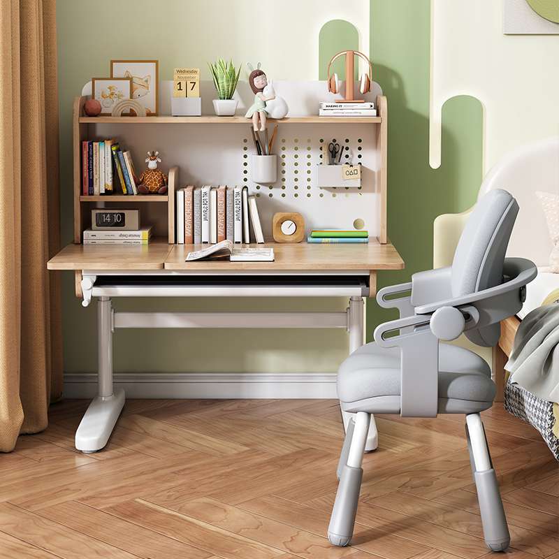 W6儿童学习桌小学生家用书桌可升降写字桌椅套装简约实木课桌写字