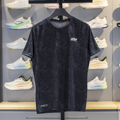 李宁正品专业跑步系列男子宽松透气耐磨运动休闲短袖ATSV373-1