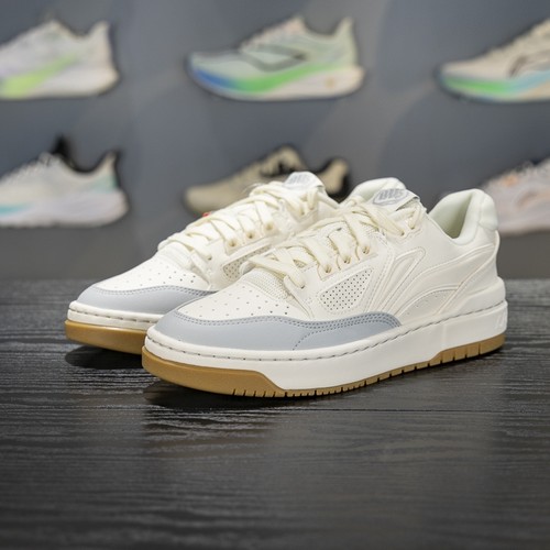 李宁正品新秀男女同款户外休闲透气耐磨系带低帮板鞋ABCV031-2