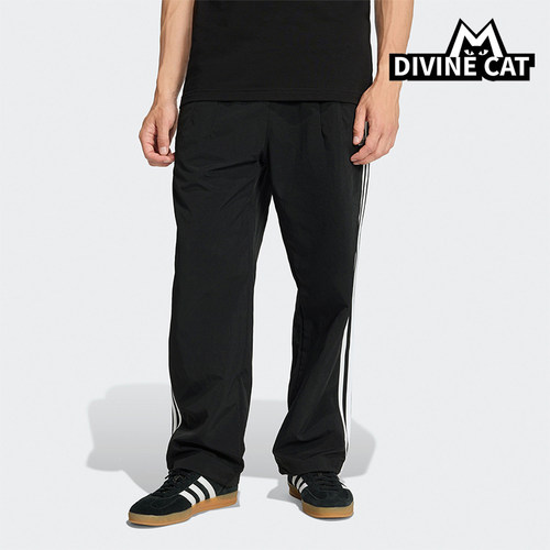 Adidas/阿迪达斯正品三叶草男士运动休闲宽松梭织经典长裤KE3589
