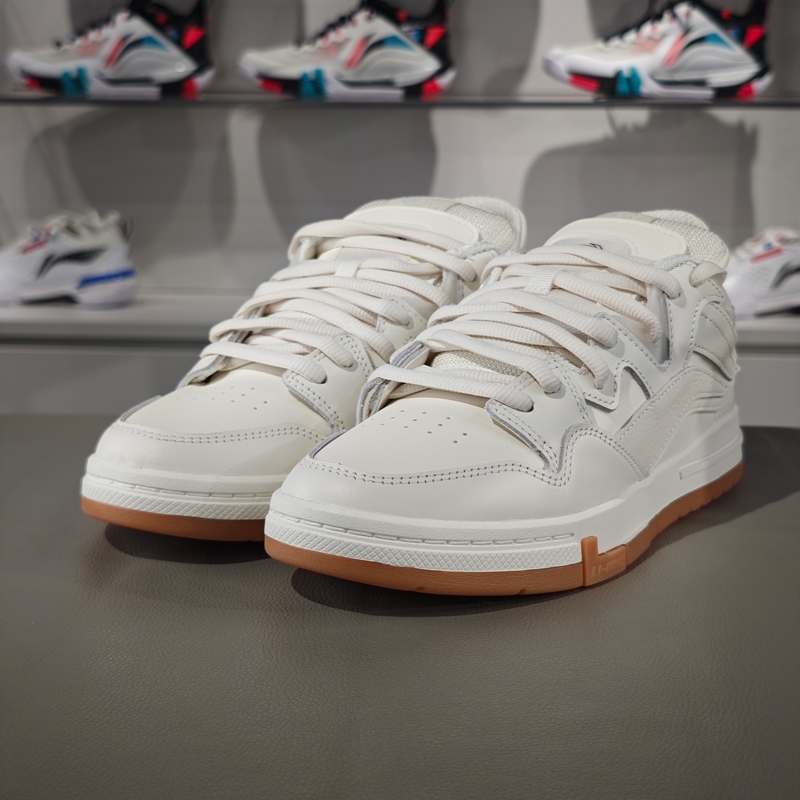 李宁正品惟吾PRO 男子经典百搭低帮缓震回弹滑板文化鞋AECU117-1