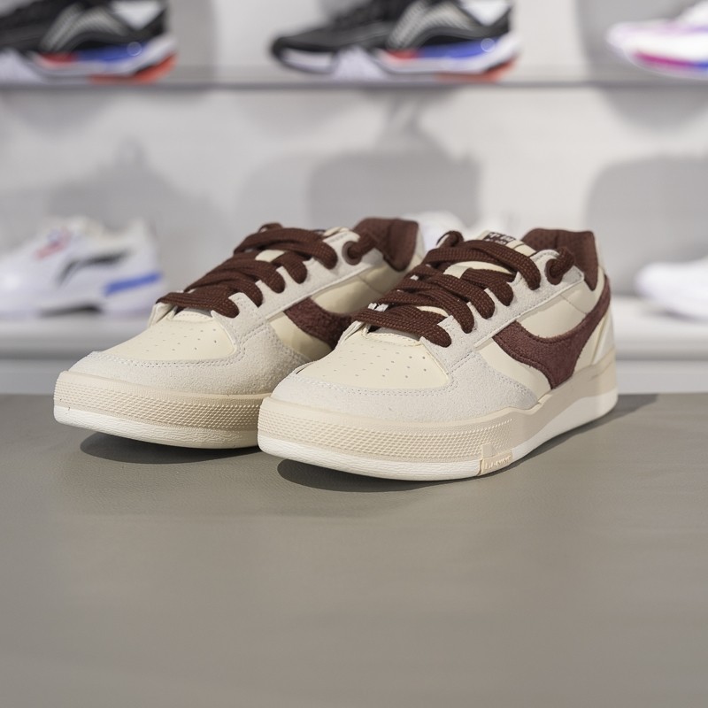 李宁正品征荣 92S女子时尚百搭低帮防滑耐磨滑板专业鞋AEPU038-2