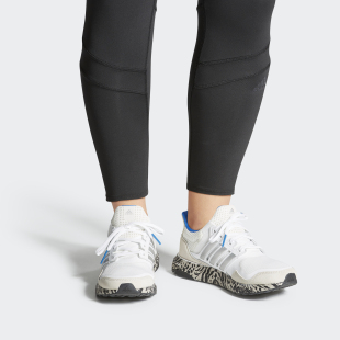 新款 Adidas 阿迪达斯正品 夏季 FW4909 女子舒适轻便运动跑步鞋
