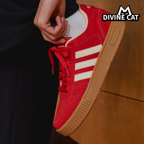 Adidas/阿迪达斯正品D-PAD CLASSIC女士休闲日常耐穿板鞋LA5402