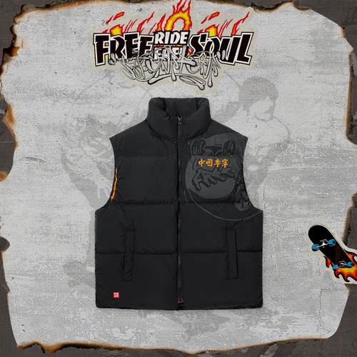 李宁正品滑板系列男女同款户外休闲宽松保暖立领羽绒马甲AMRU105