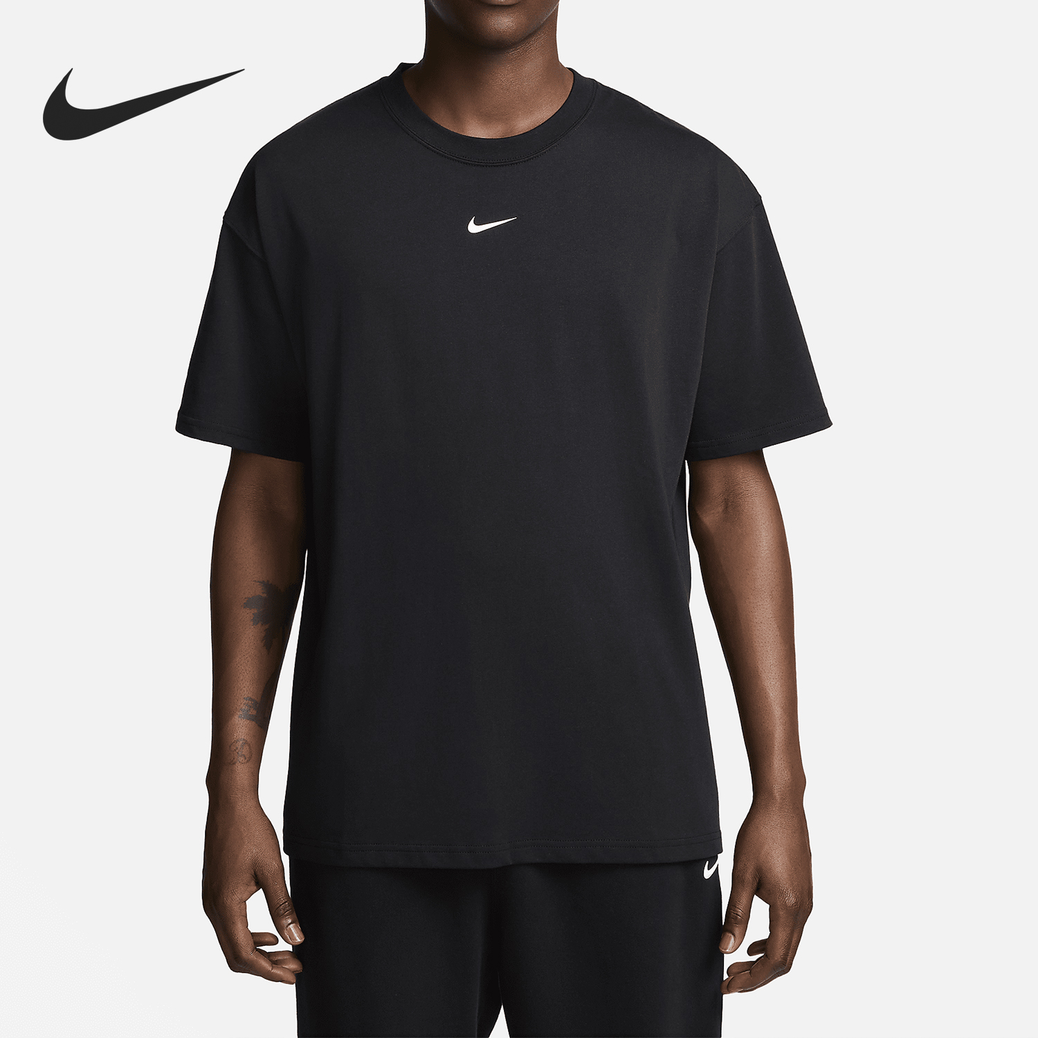 Nike/耐克男士经典柔软舒适短袖