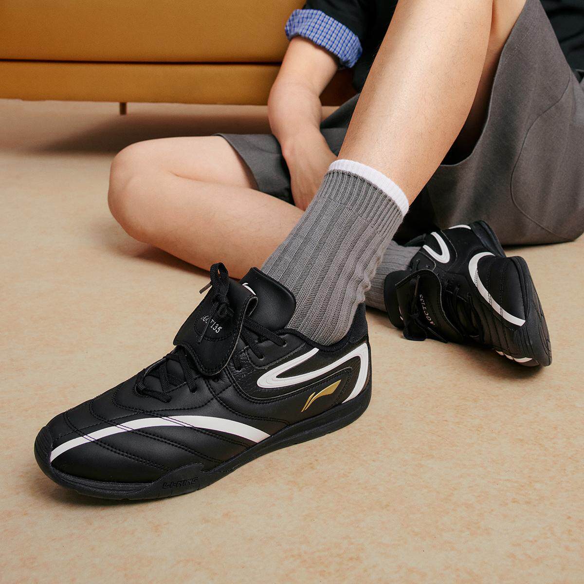 李宁正品菲林Pulse男子低帮足球风时尚轻便透气潮流休闲鞋AGLV135