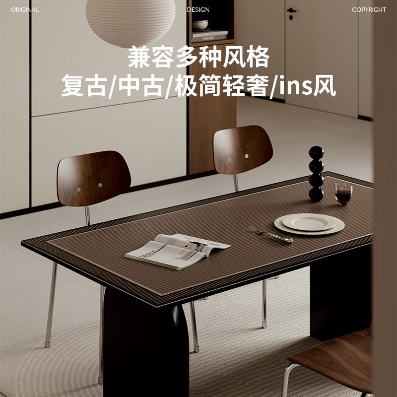 UARA阿芙朵簡(jiǎn)約皮革餐桌墊桌面保護(hù)墊隔熱防水防油免洗家用桌布厚