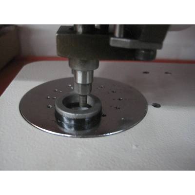 /绣机10698GY10-1型万向上链式式手摇绣花机链绣毛巾绣家花用整套