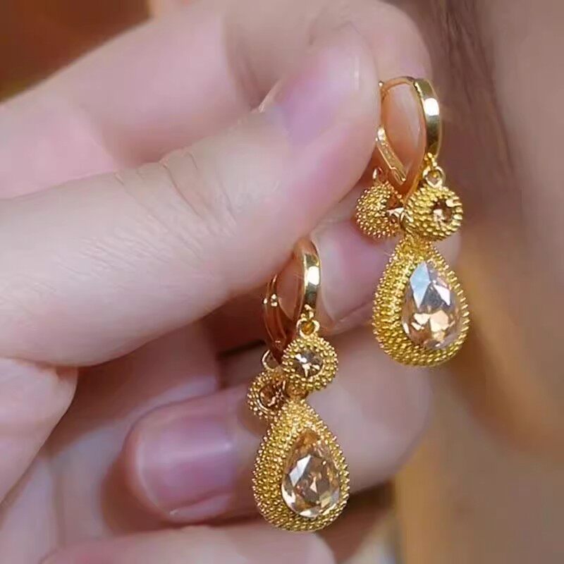 气质精致时尚百搭香槟锆石榴莲耳环女个性设计感耳扣小众水滴耳饰