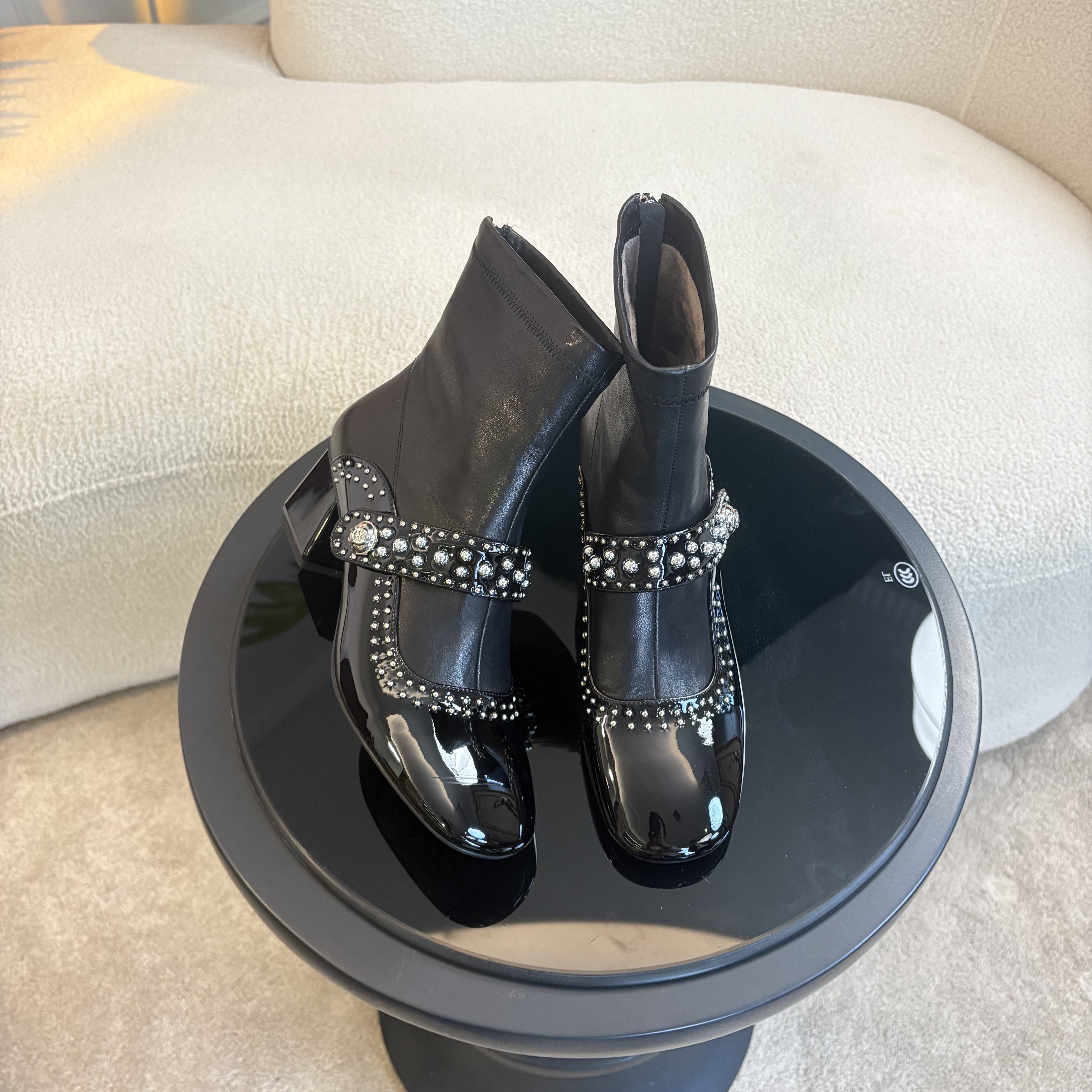 范戈希跟5CM牛皮短靴珍珠扣女士百搭气质后拉链方头粗跟买1赠3