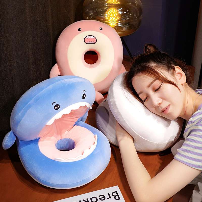 午睡枕办公室午睡神器小学生午休趴枕桌上儿童趴睡枕女生睡觉抱枕