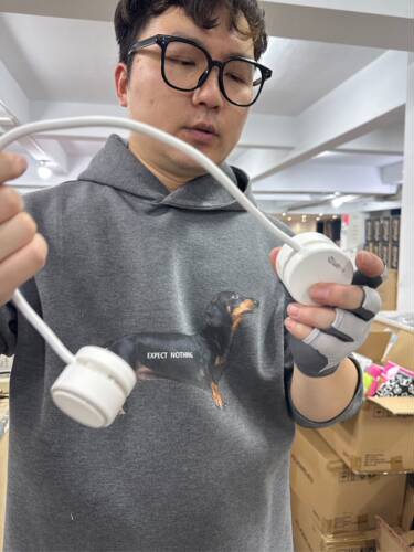 206高端挂脖风扇1个