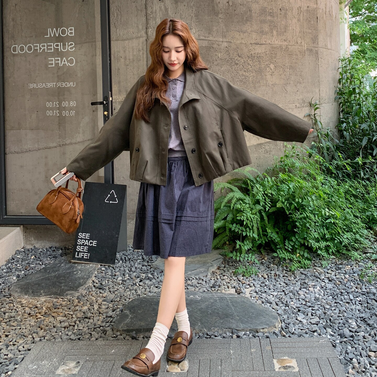 军绿色短款工装外套女2025秋季新款港风复古宽松小个子夹克上衣潮,女装短外套,2C211
