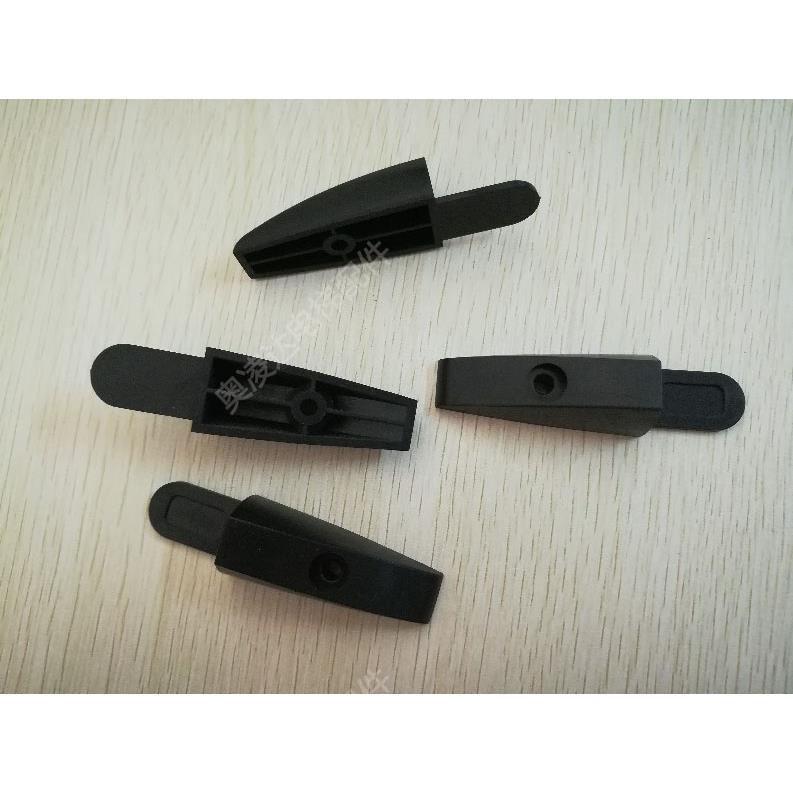 电梯毛刷堵头 富士达自动扶梯毛刷堵头 塑料毛刷堵头 全新现货