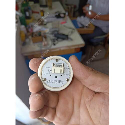 蒂森/电梯按钮AN180G01 圆形按钮 红光 DC24V 开孔36mm